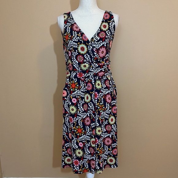 Boden Dresses & Skirts - Boden Size 10 Navy Floral Sleeveless Jersey Knit Wrap Dress